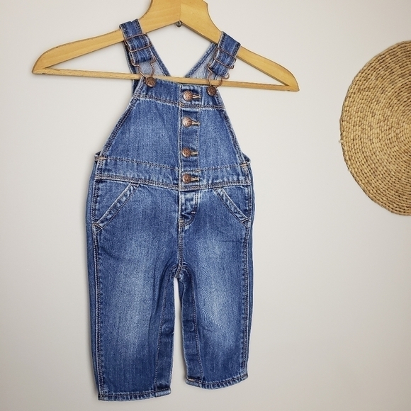 Oshkosh B'Gosh Girls Denim Overalls size 6M - Picture 2 of 8